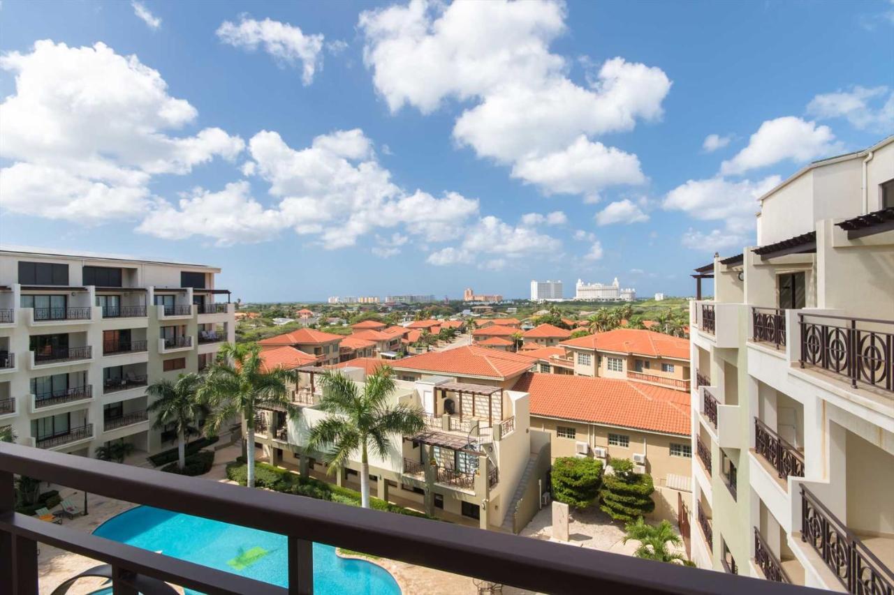 Palmaruba Condos Palm Beach Exterior foto